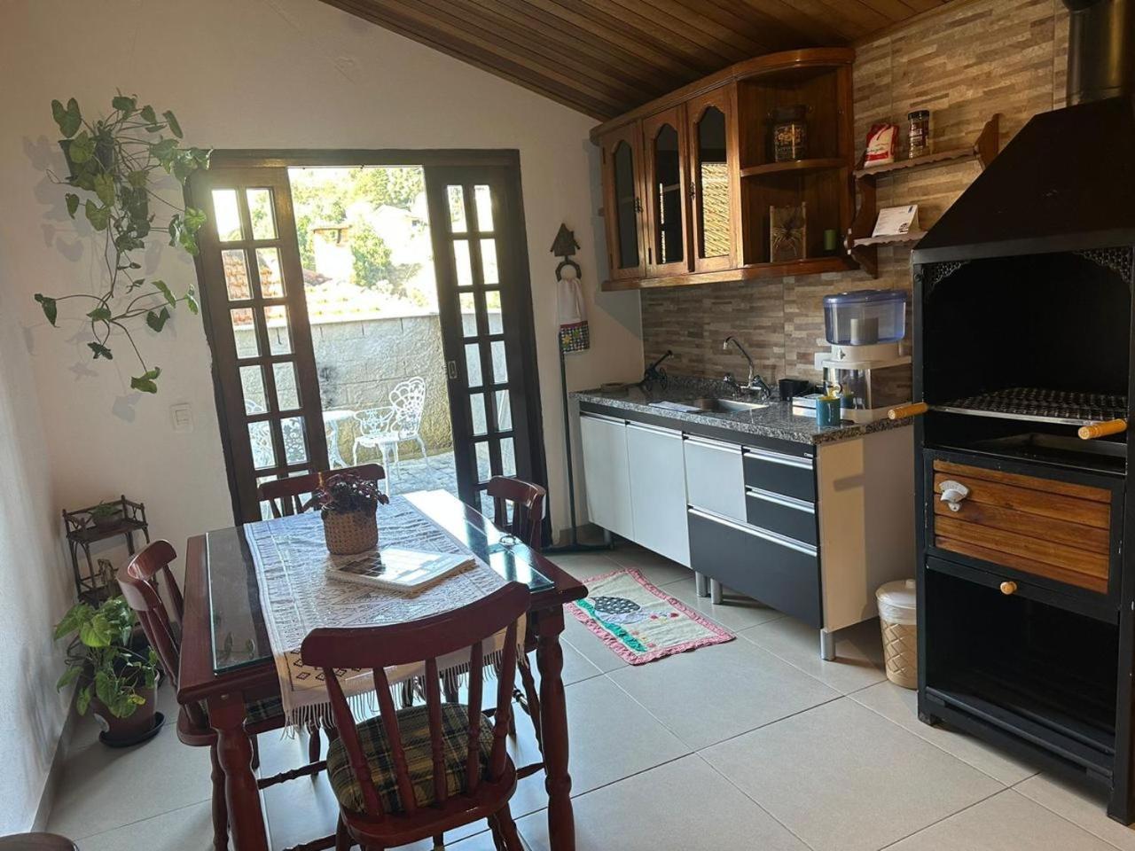 Raio De Sol Na Montanha Villa Campos do Jordão Екстериор снимка