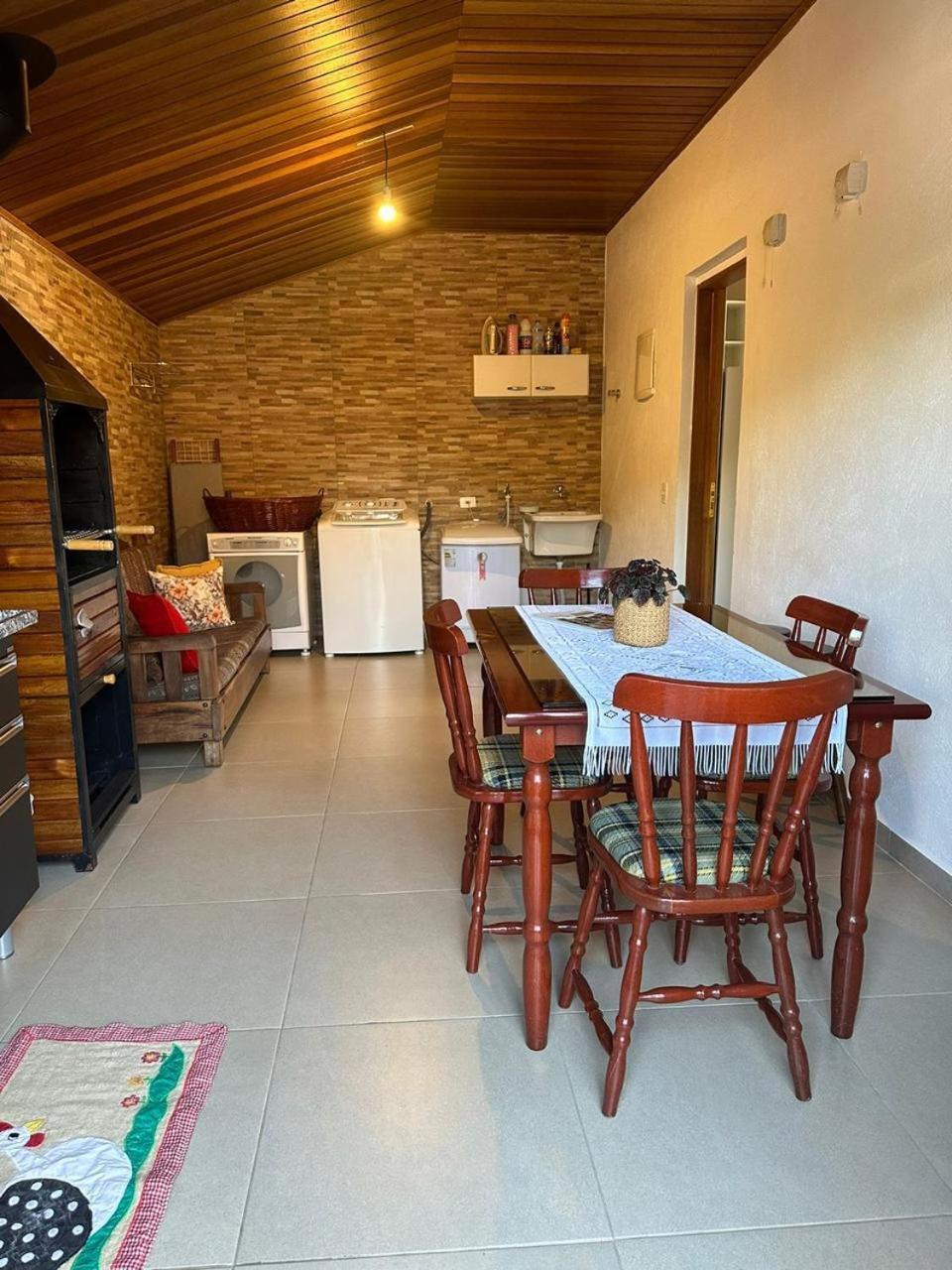 Raio De Sol Na Montanha Villa Campos do Jordão Екстериор снимка
