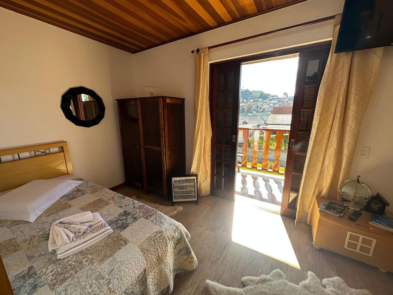 Raio De Sol Na Montanha Villa Campos do Jordão Екстериор снимка