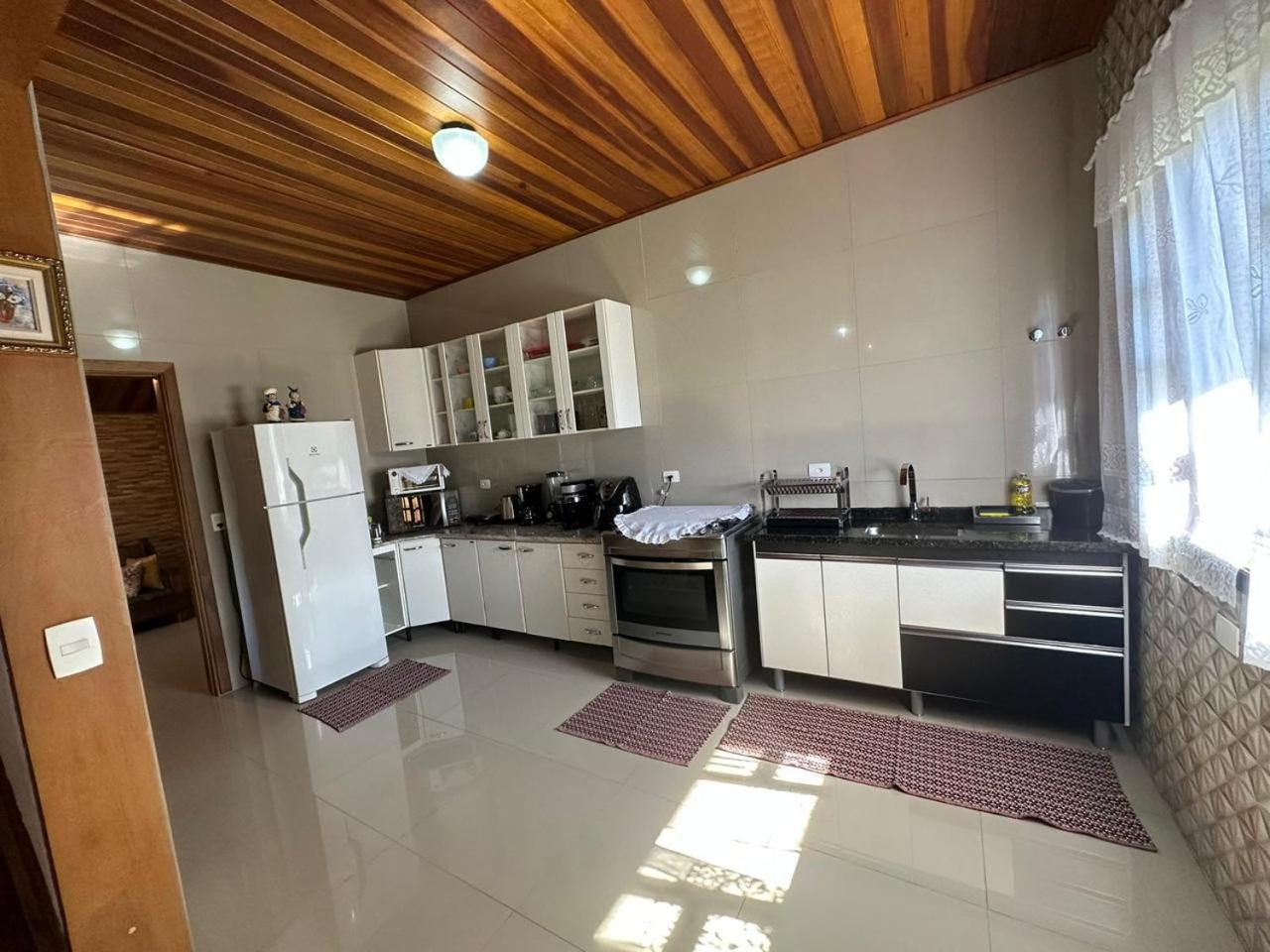 Raio De Sol Na Montanha Villa Campos do Jordão Екстериор снимка